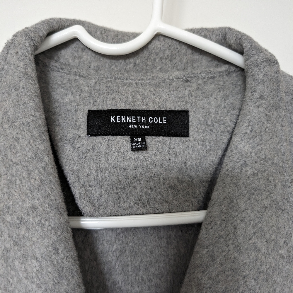 Grey Kenneth Cole coat size xs